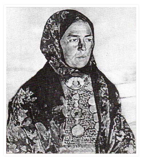 Портрет башкирки в национальном наряде. 1969.